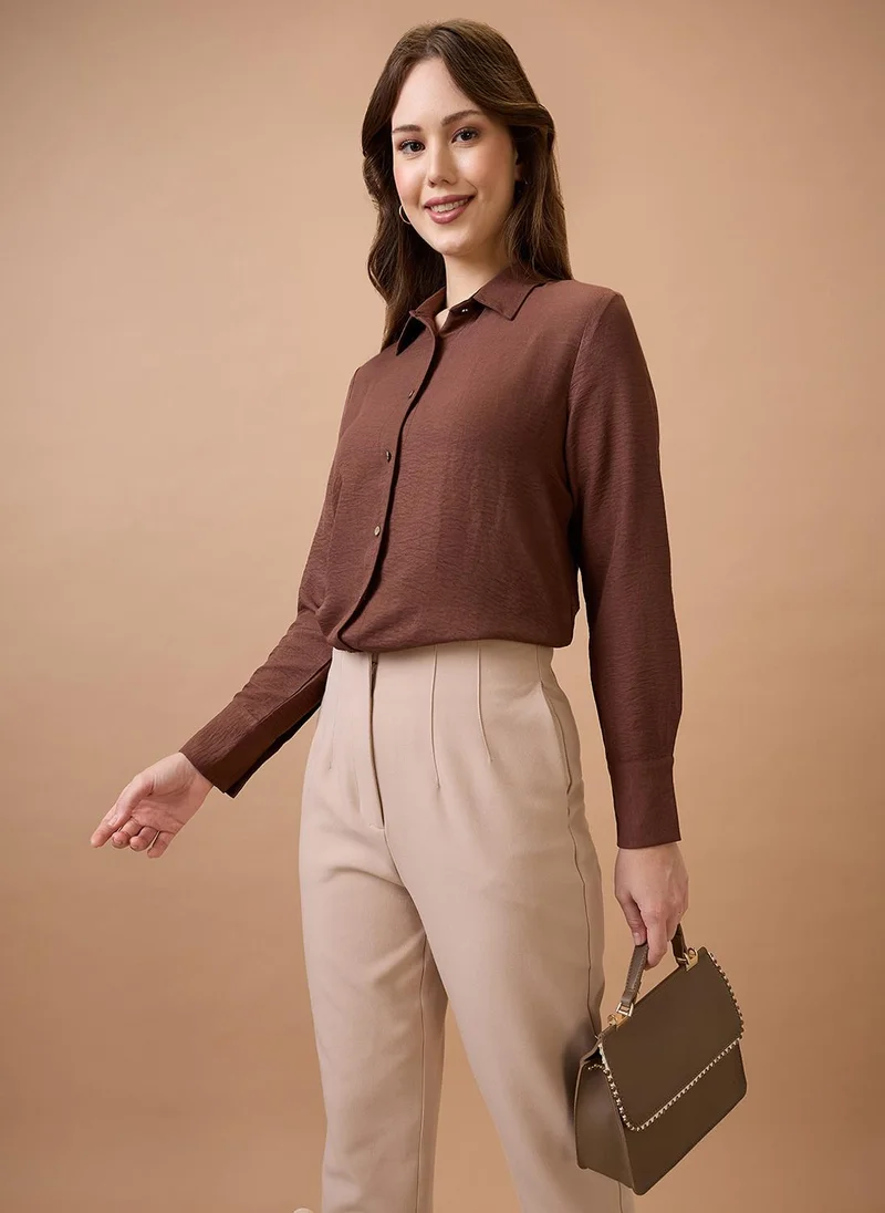 جلو باص بلوزة نسائية رسمية بياقة وأكمام مكبلة من جلوبس