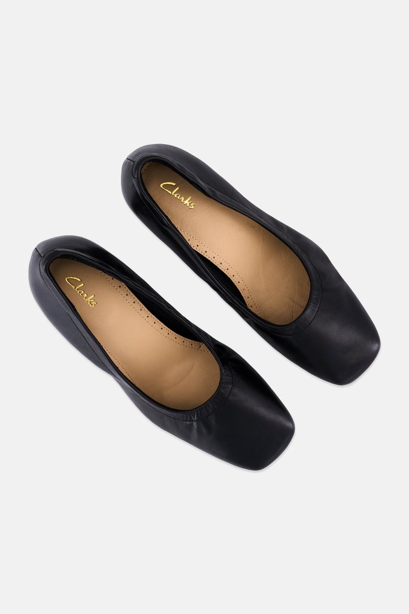 clarks Women Standard Seren 55 Soft  Slip On Pumps, Black - Image 4