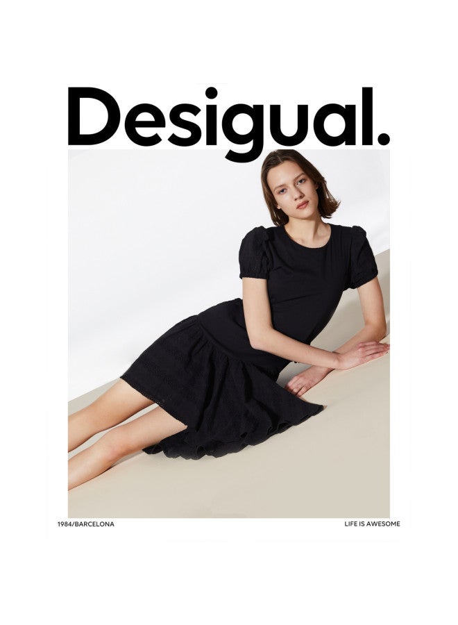 DESIGUAL فستان ميدي نسائي بتصميم غير متساوي مع حواف متسعة - Image 5