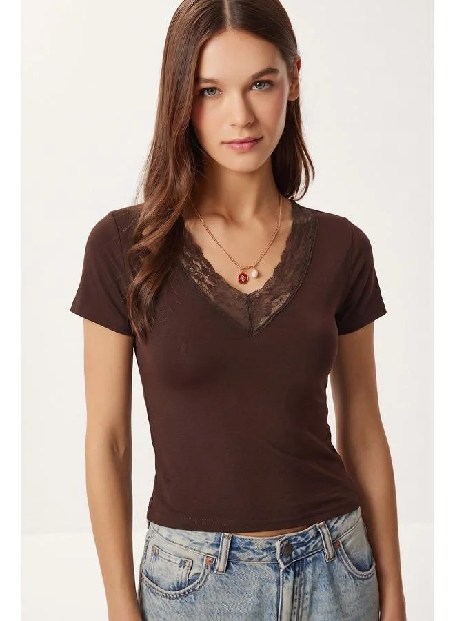 Lovely Istanbul Lace Detailed Sandy Knit Blouse LZV0067 Brown.