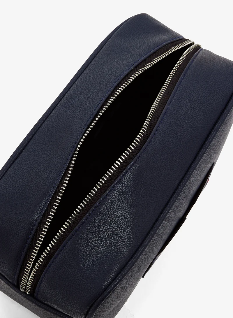 Seventy Five Spacious Storage Wash Bag