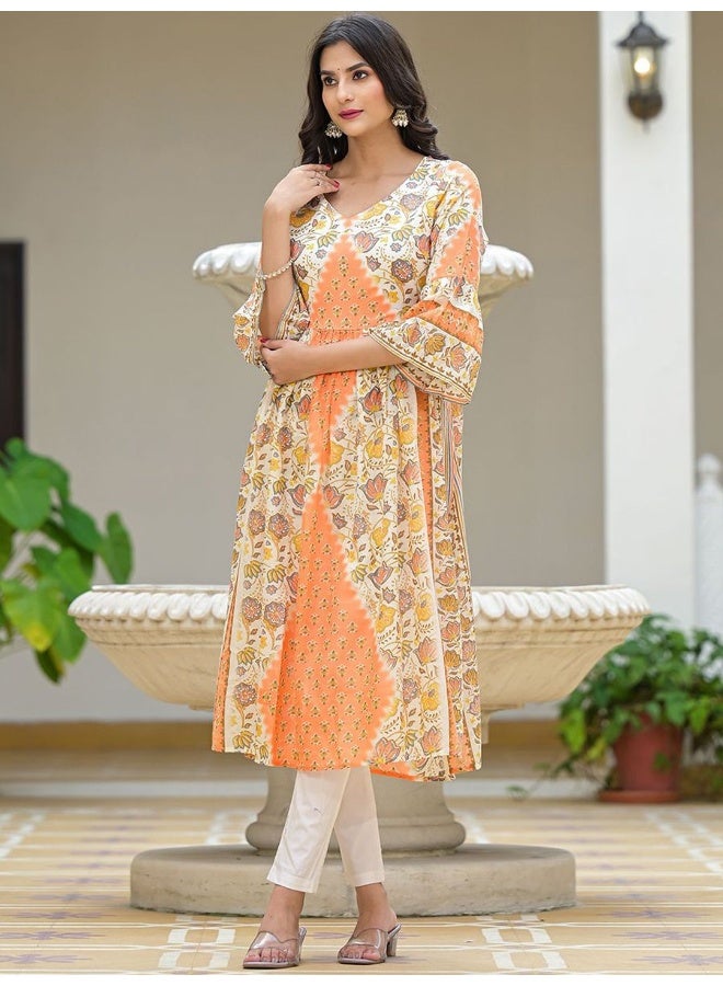 AKS Peach & Cream Nyra Cut kurta  - Image 3