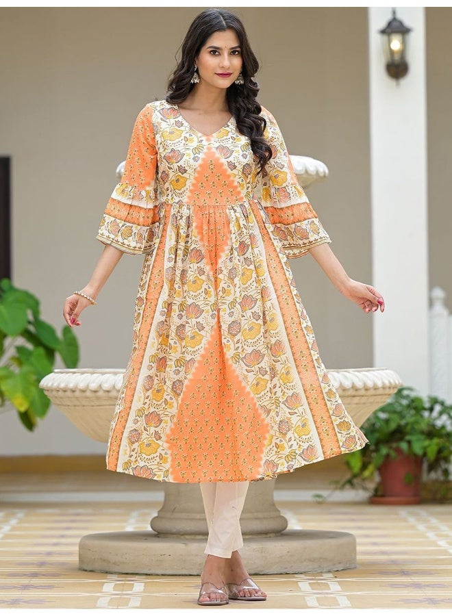 AKS Peach & Cream Nyra Cut kurta  - Image 4