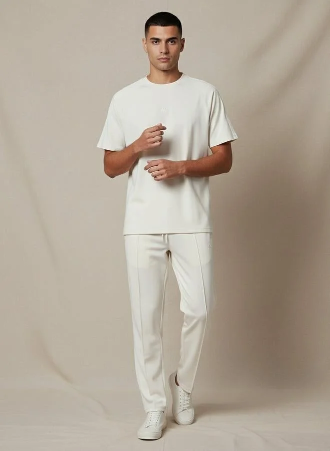 كابا تيشيرت رجالي مطرز بشعار كابا