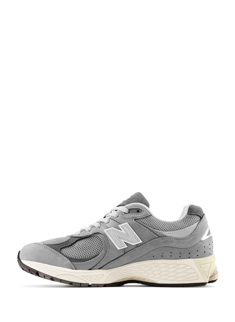 New Balance 2002 Sneakers