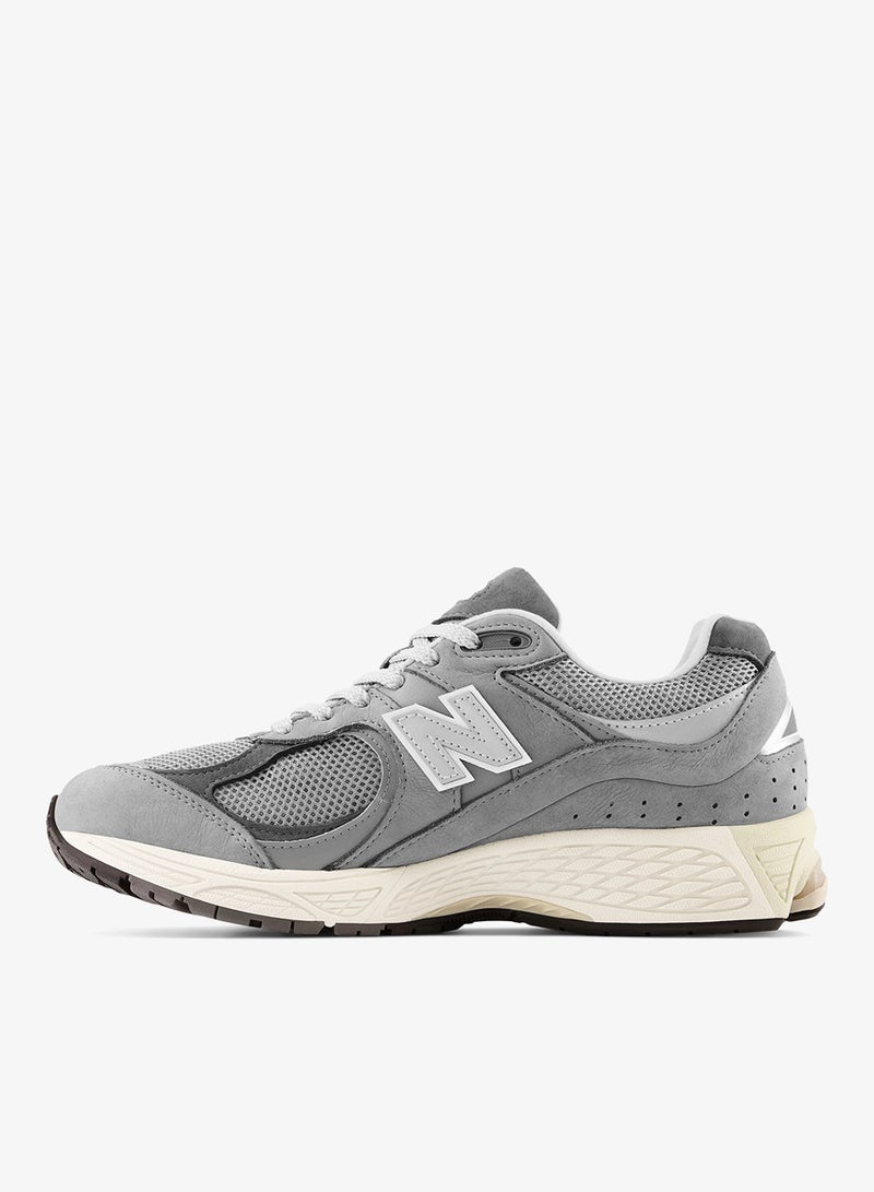 New Balance 2002 Sneakers - Image 2