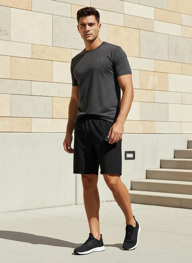 كابا شورت كابا بقصة عادية مع لوحة شبكية