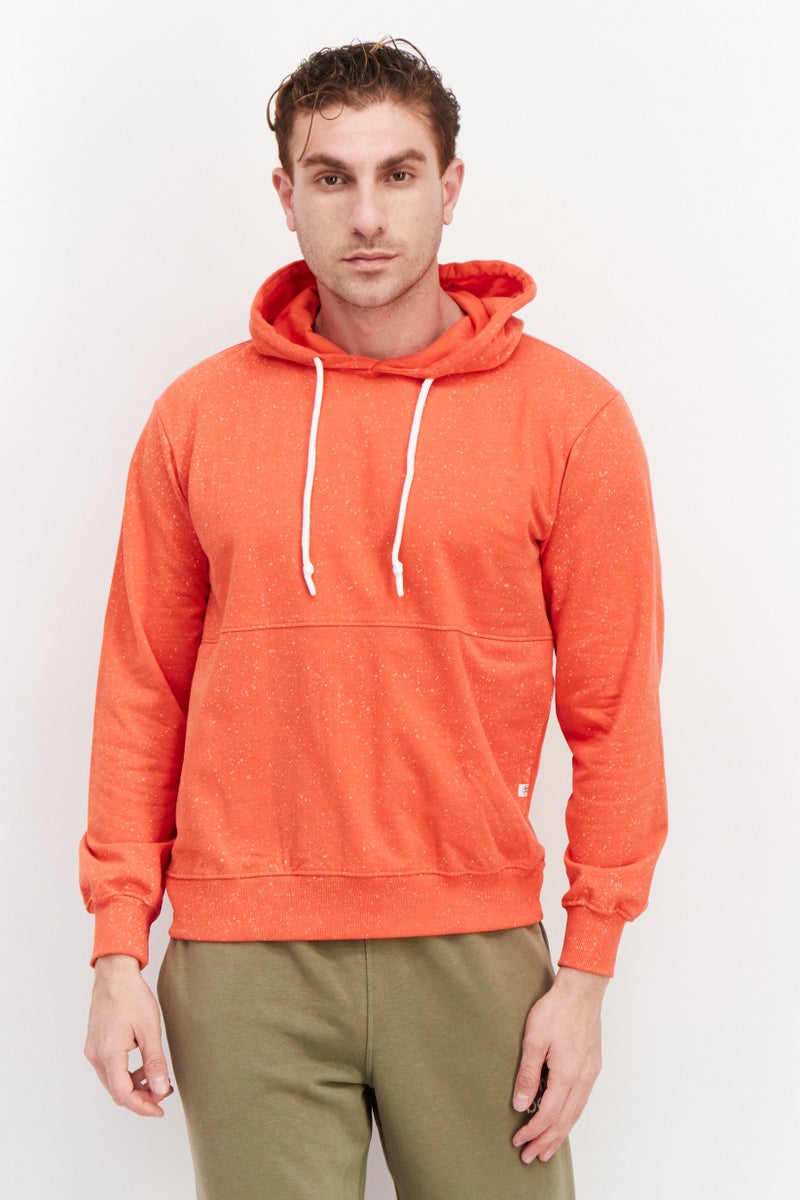 Sovereign Code هودي للرجال بتصميم تلوين، أحمر فاتح - Image 1