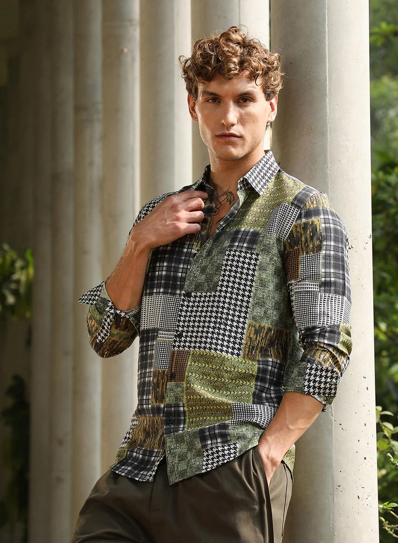 Campus Sutra Campus Sutra Men's Olive Green Houndstooth Block Shirt For Casual Wear | Spread Collar | Long Cuffed Sleeves | Button Closure | Shirt Crafted With Comfort Fit For Everyday Wear