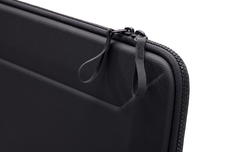 Thule Gauntlet Sleeve - Fits 16" MacBook - Rigid Exterior Protection - Padded Interior Prevents Scratches and Damage - Image 4