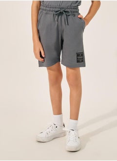 Styli Badge Detail Short Sleeve T-Shirt and Shorts Co-Ords  - Image 4