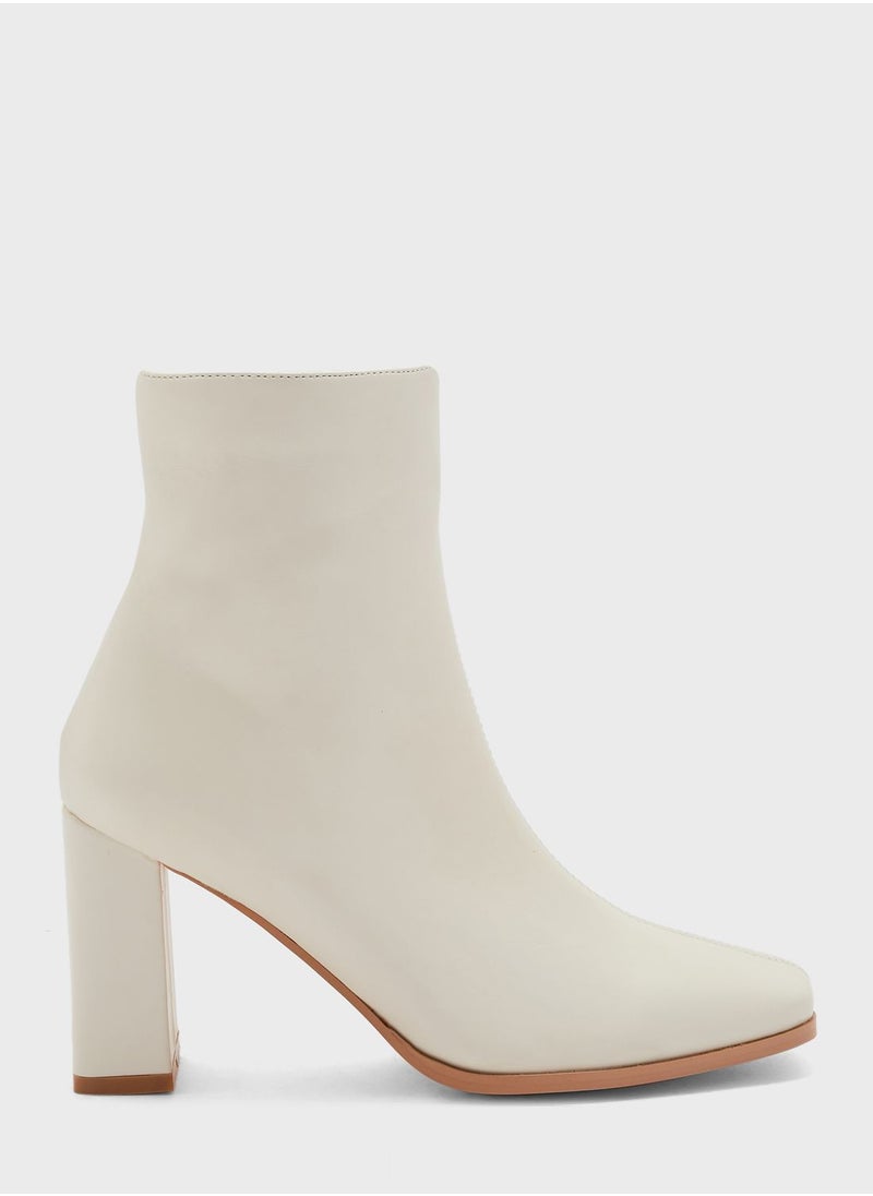 ELLA - Pointed Slim Block Heel Boot - Image 1