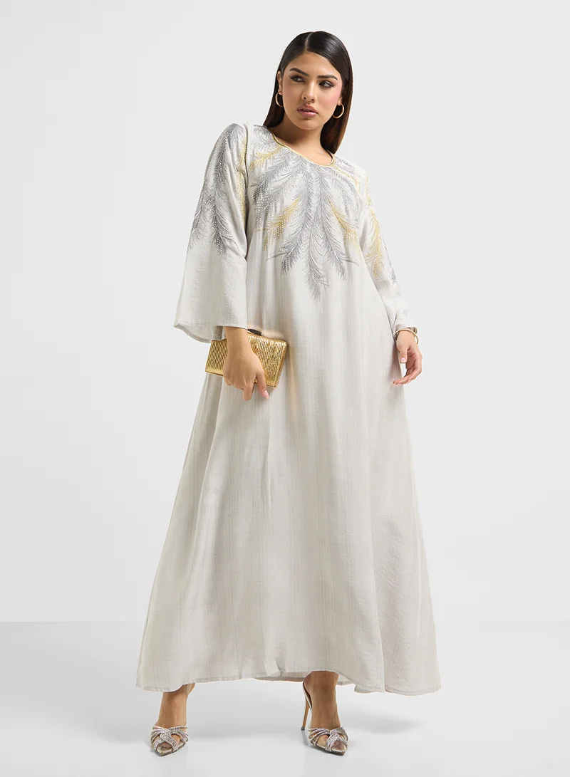 Khizana Embroidered Jalabiya
