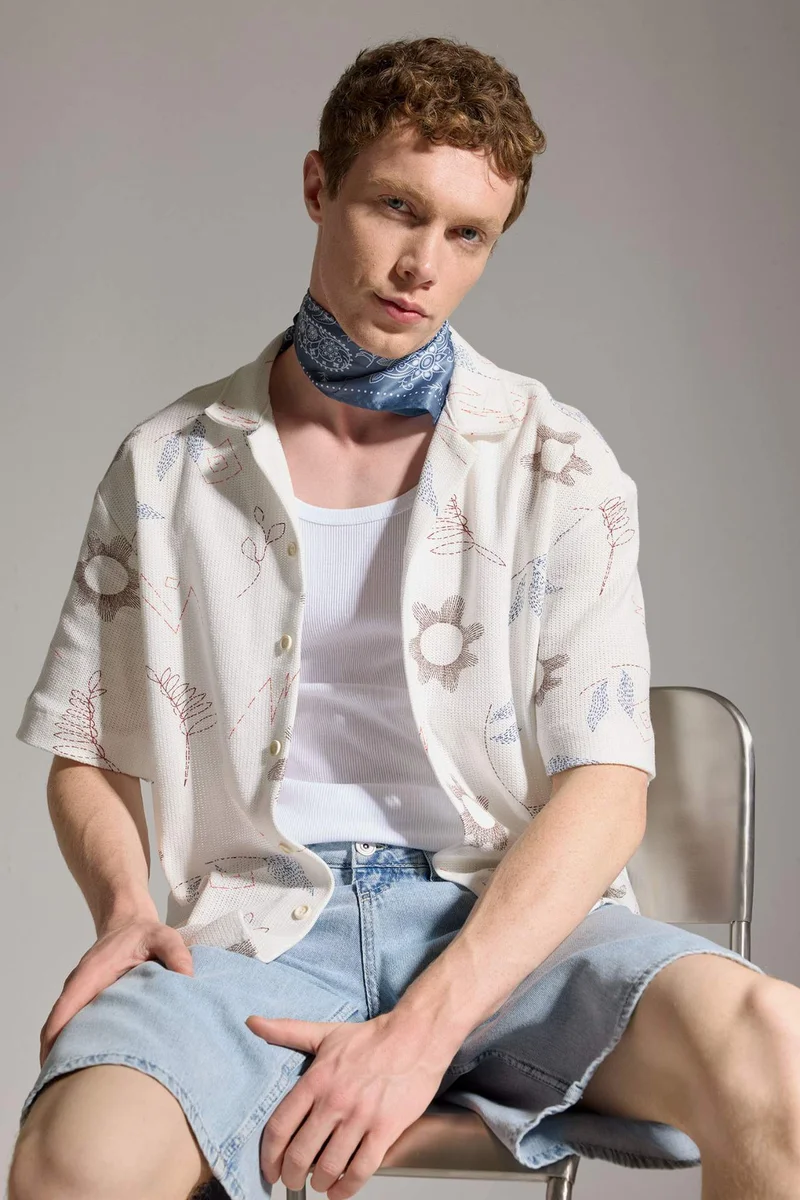 Defacto  Boxy Fit Printed Short Sleeves Shirt for Men | Best Price UAE