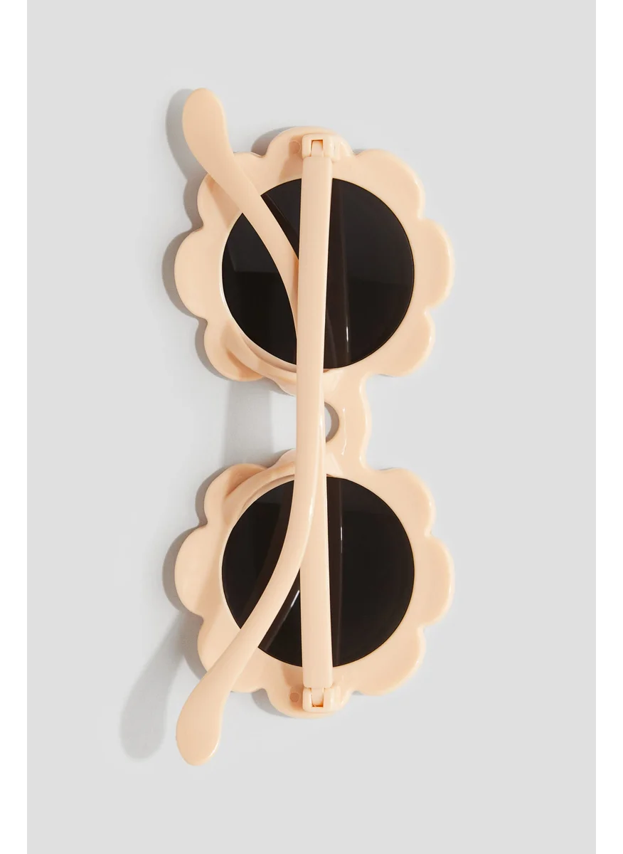 اتش اند ام Flower-Shaped Sunglasses