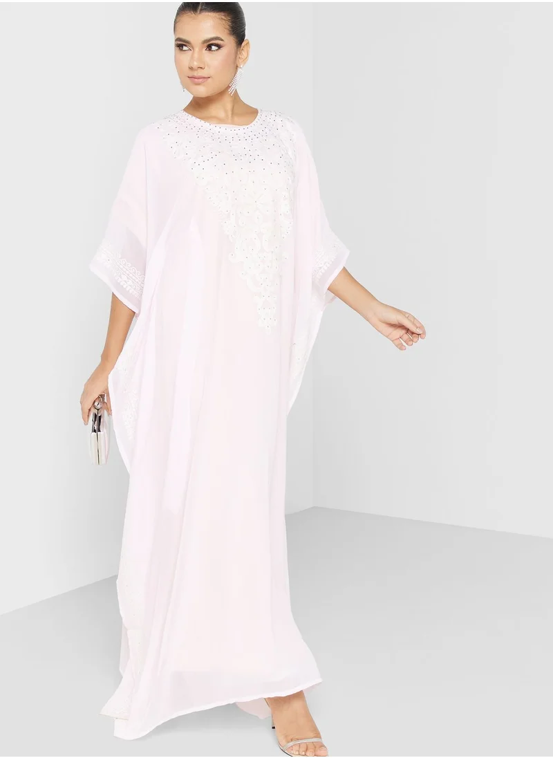 hayas closet Embroidered Batwing Sleeve Abaya