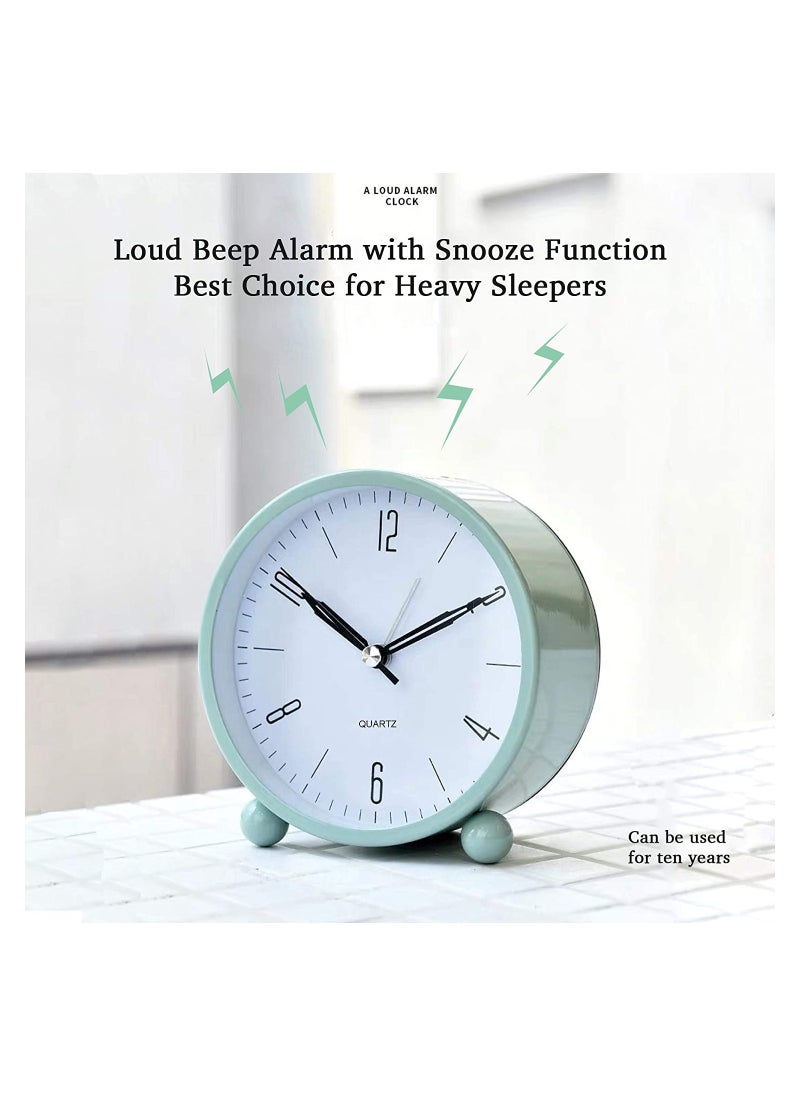 Analog Alarm Clock 4 inch Super Silent Non Ticking Small Clock with Night Light Battery Operated Simply Design for Bedroom Bedside Desk