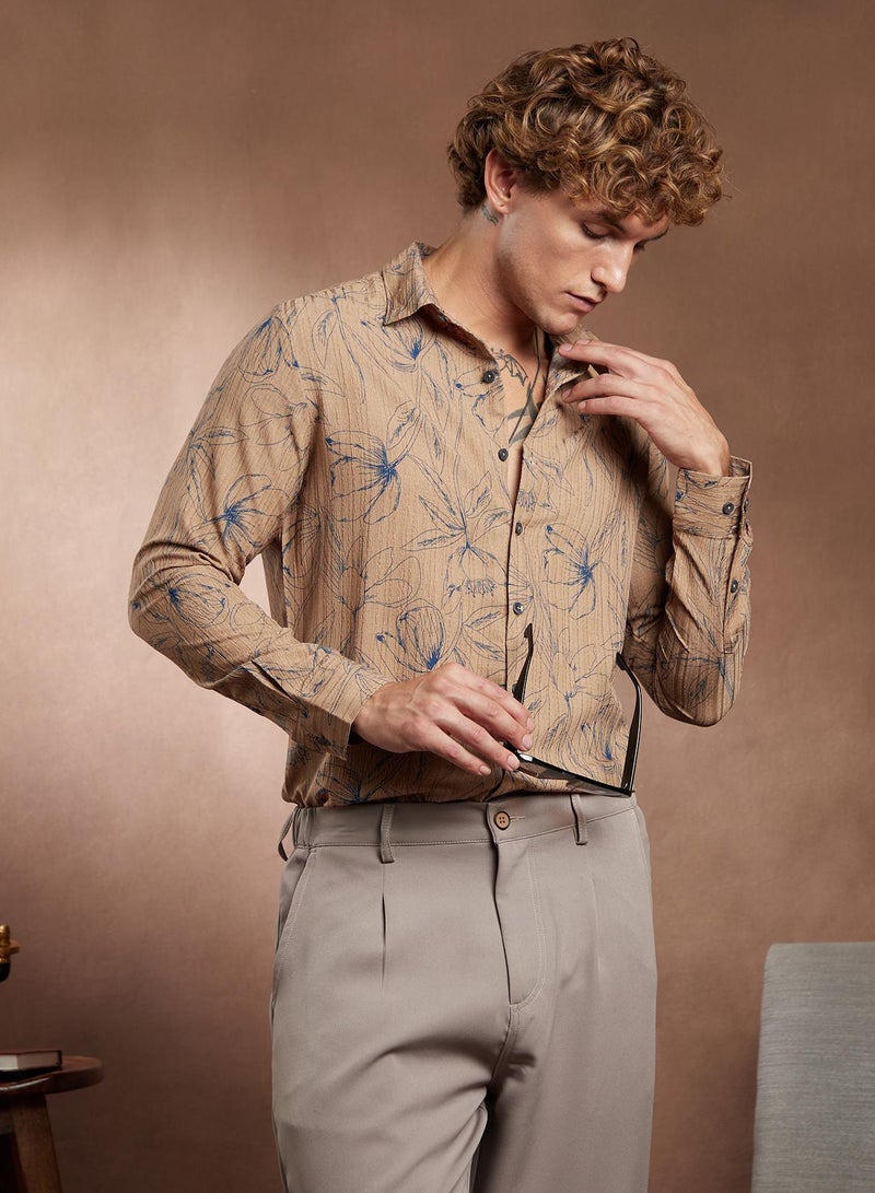 Campus Sutra Campus Sutra Men's Ash Brown Bloomline-Tactile Shirt For Casual Wear | Spread Collar | Long Cuffed Sleeves | Button Closure | Shirt Crafted With Comfort Fit For Everyday Wear  - Image 2