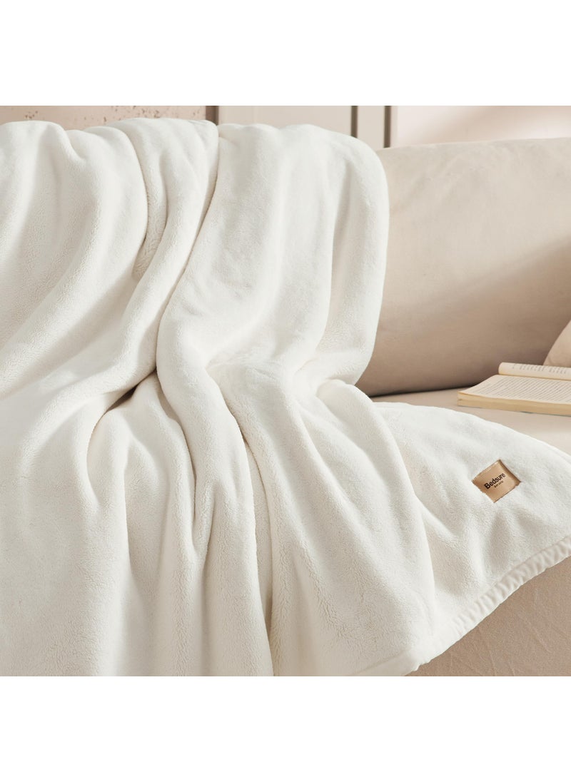 Bedsure Bedsure Fleece King Size Blanket for Bed  Warm Large Blanket 500Gsm  Cozy Soft Blanket Anti-Static  Luxury Blanket for Sofa Couch Camping Travel  Cream 108x90 Inch  - Image 1