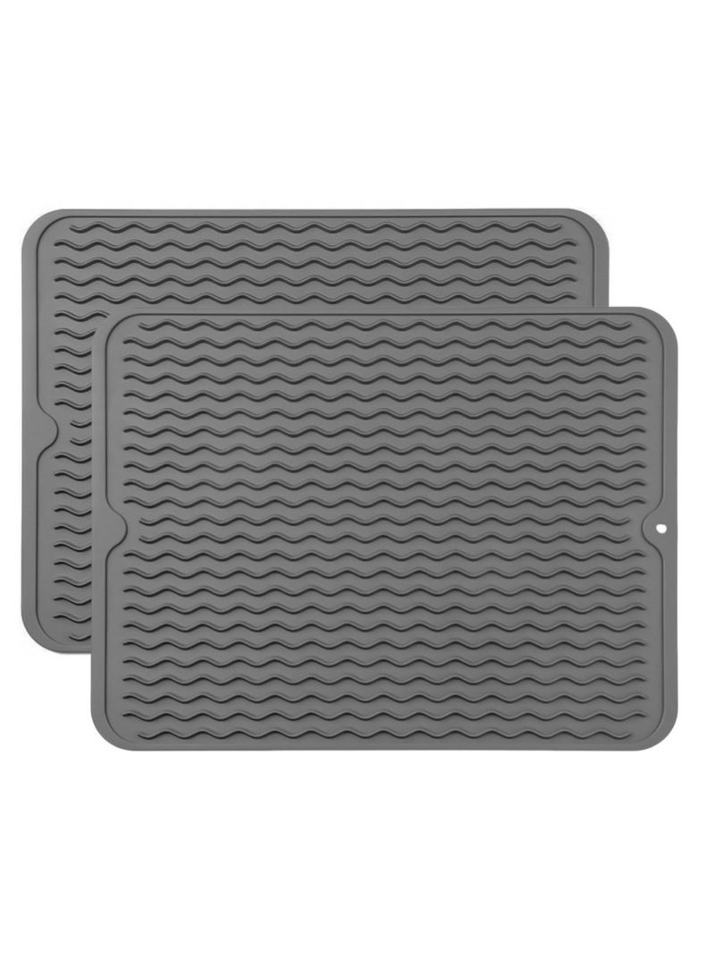 طقم 2 قطعة، حصيرة تجفيف الصحون من السيليكون بحجم 40x50 سم للاستخدامات المتعددة، سهل التنظيف، حصيرة سيليكون صديقة للبيئة مقاومة للحرارة للاستخدام في سطح المطبخ أو الحوض، أو كغطاء للثلاجة أو الدرج، باللون الرمادي. - Image 1