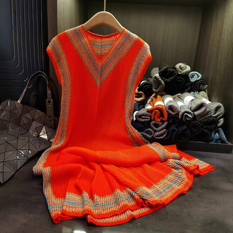 Summer Ethnic Dragon Scale Pleated Maxi Dress, V-Neck, Color Block - Image 5