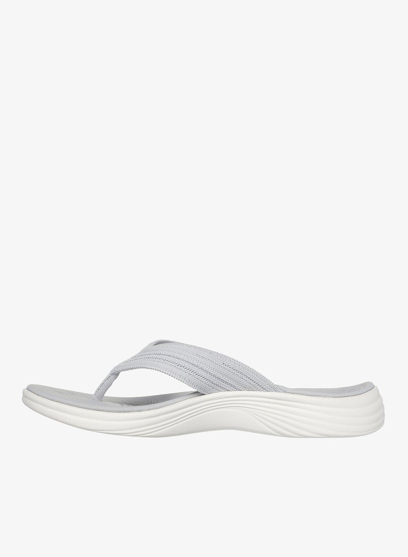 سكيتشرز آرتش فيت راديانس - Image 2