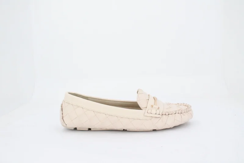 ميلانو سيشيا لوفرز وموكاسين