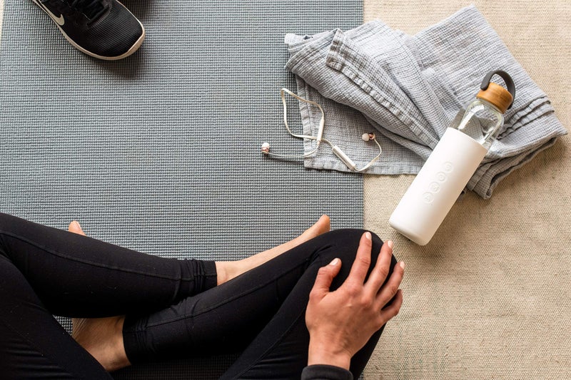 SOMA Glass Water Bottle with Silicone Sleeve  BPA-Free  White  25oz - Image 3