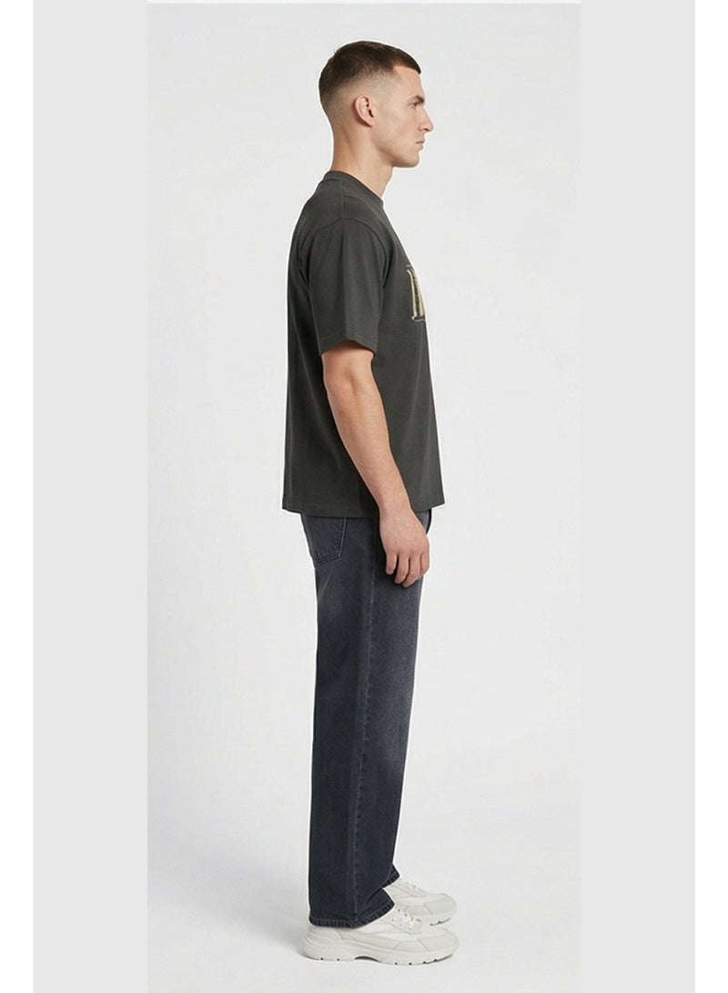 T-Shirt Comfortable fabric with a practical everyday design For Men. - Image 4