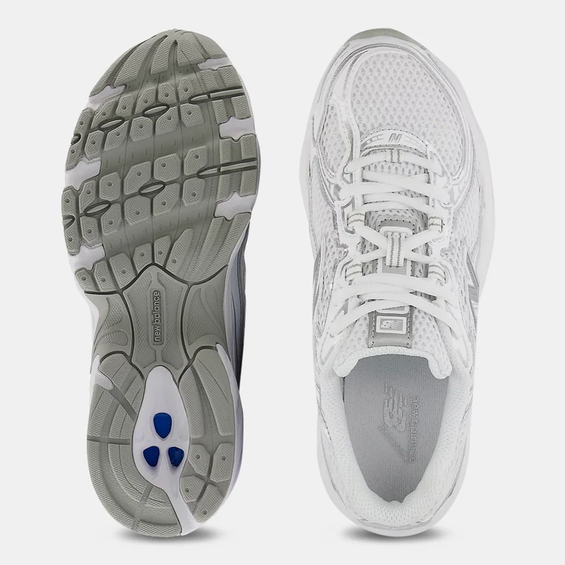 New Balance 740 Shoes