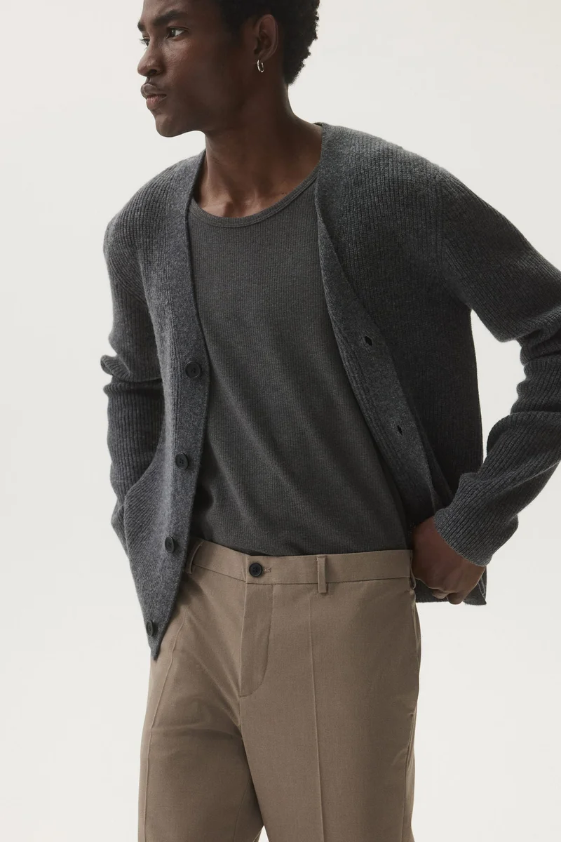 اتش اند ام بنطلون بقصّة سلِم