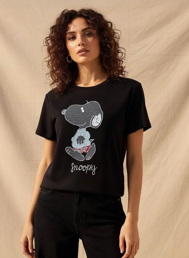 SP Characters T shirt with Snoopy Embellishment