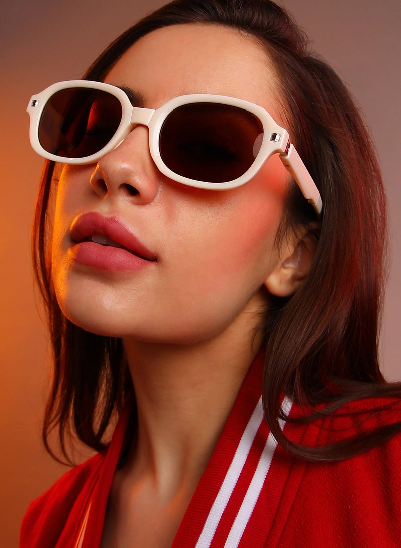 Haute Sauce Haute Sauce Unisex Foldable Rectangular Sunglasses For Casual Wear | One-Size | White Polycarbonate Frame | Brown Polarized Lens | Full Rim | Eyewear For Woman & Girls  - Image 3