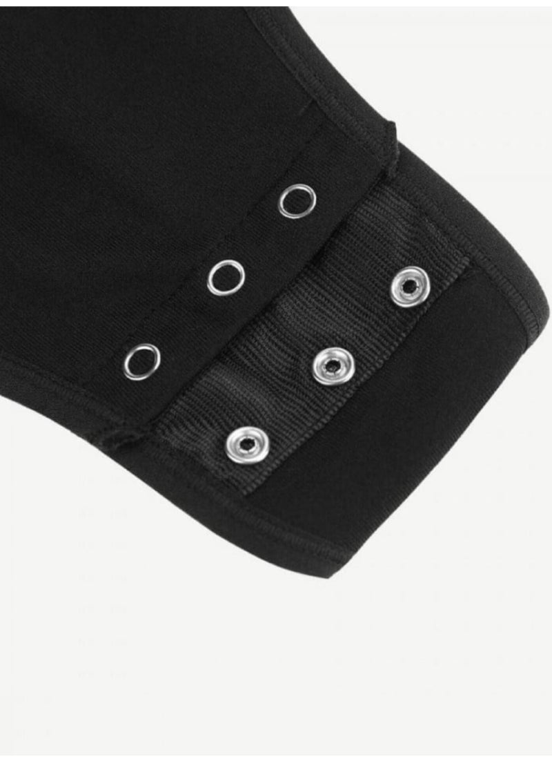 Bodysuit with Long Sleeves with a V-Shaped Open Design