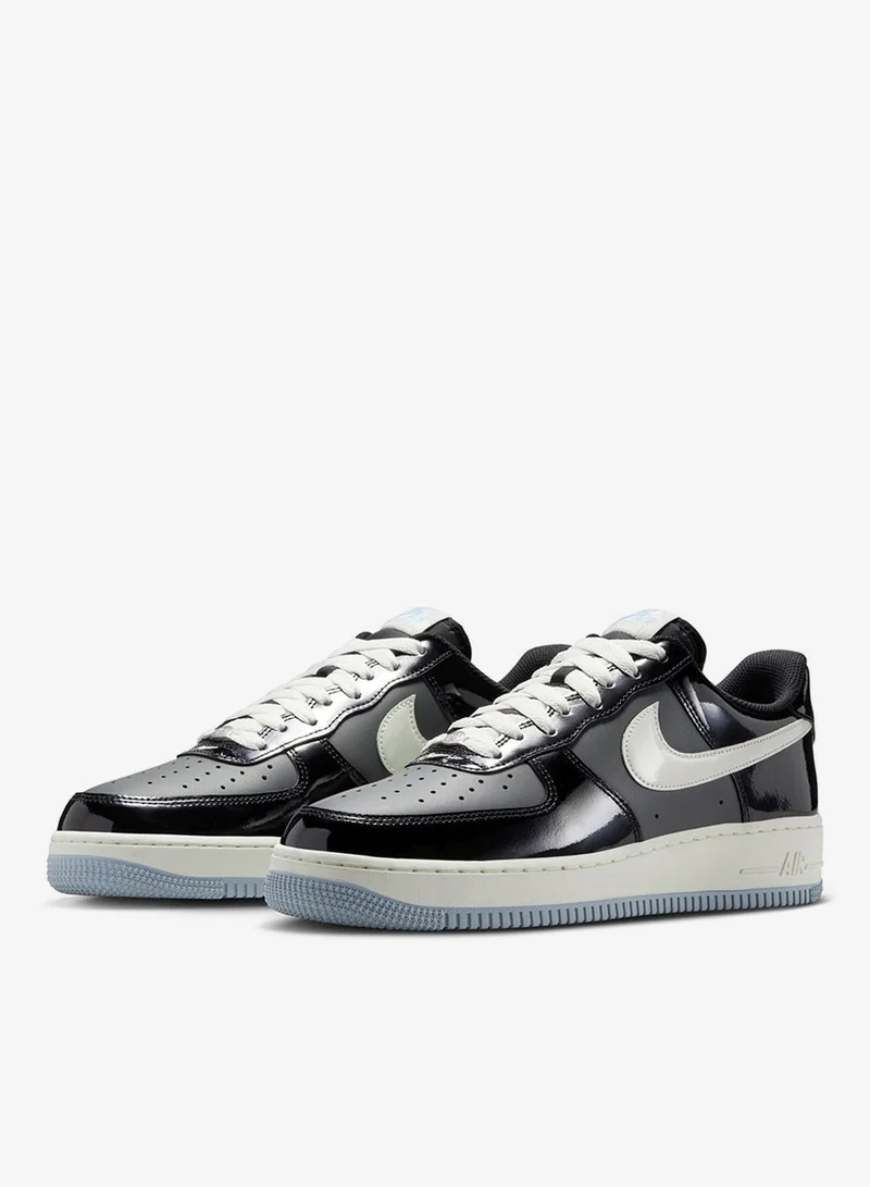 Nike Air Force 1 07 Fl