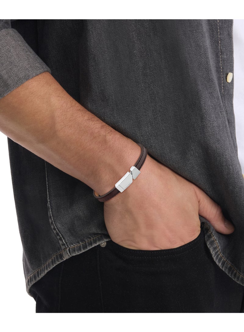 CALVIN KLEIN سوار جلد كهربائي للرجال من كالفين كلاين للمجوهرات - 35100003 - Image 2