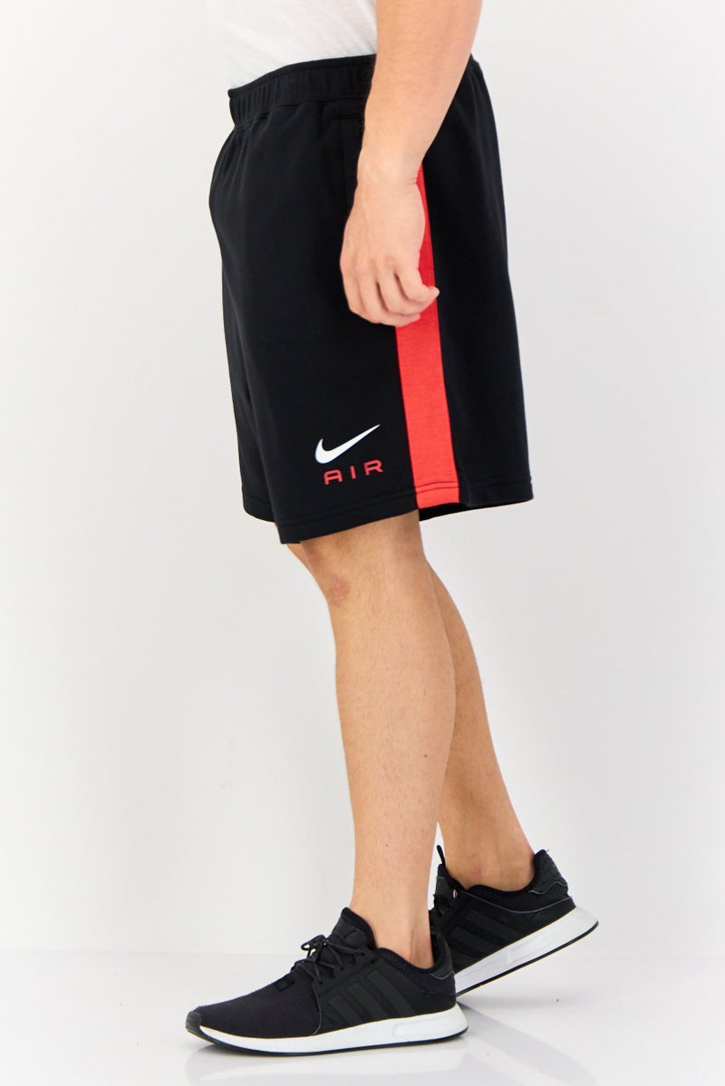 Nike شورتات خارجية للرجال بقصة قياسية مع حبل سحب، أسود - Image 3