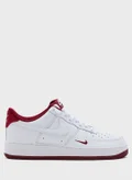 Nike white/white-team red