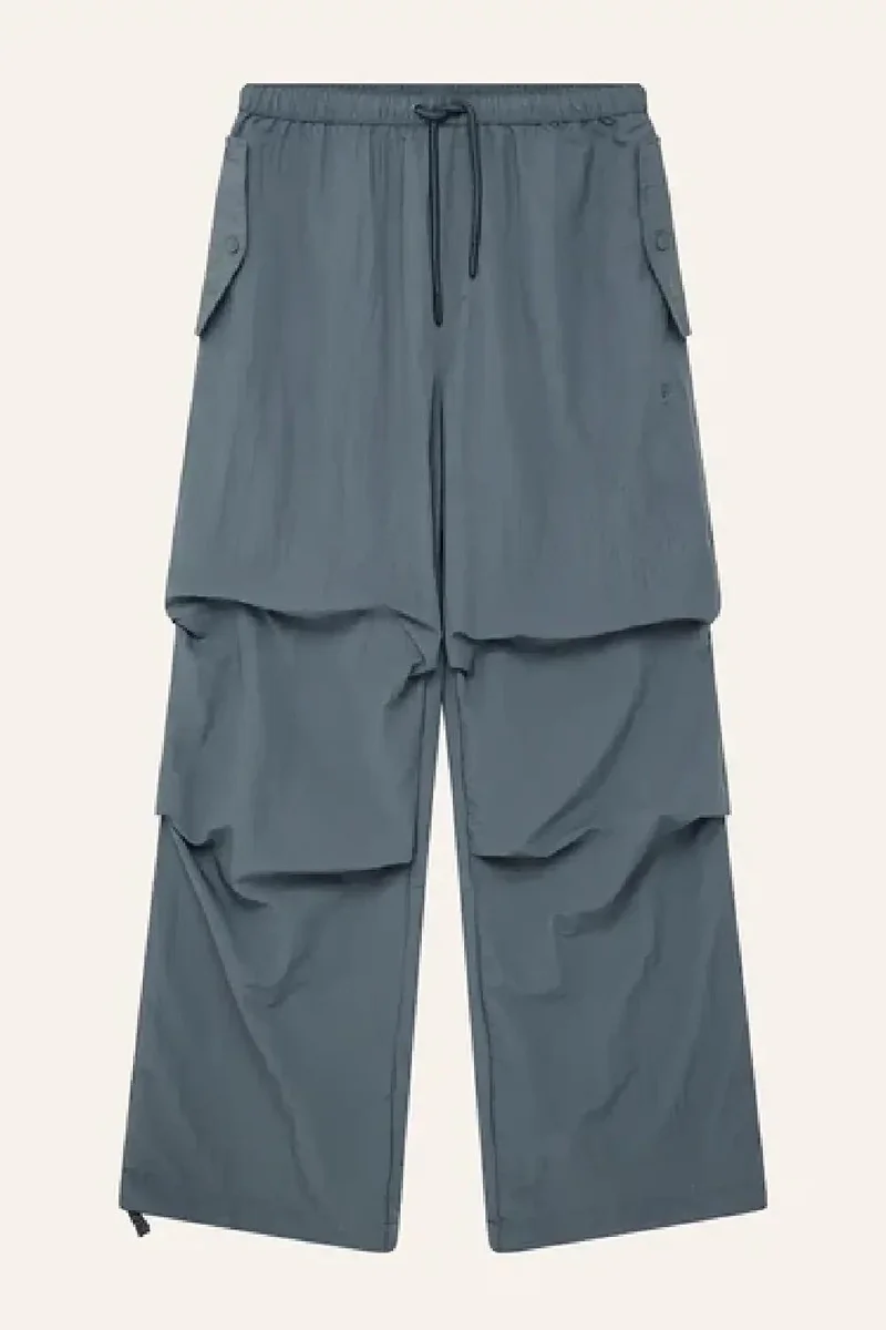 بي إي نيشن Effortless Wide-Leg Woven Cargo Pants
