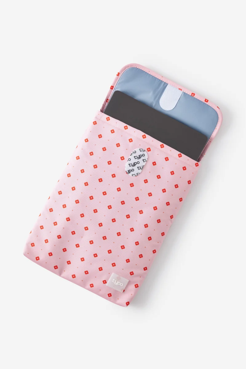 Typo Mode 14 Inch Laptop Sleeve