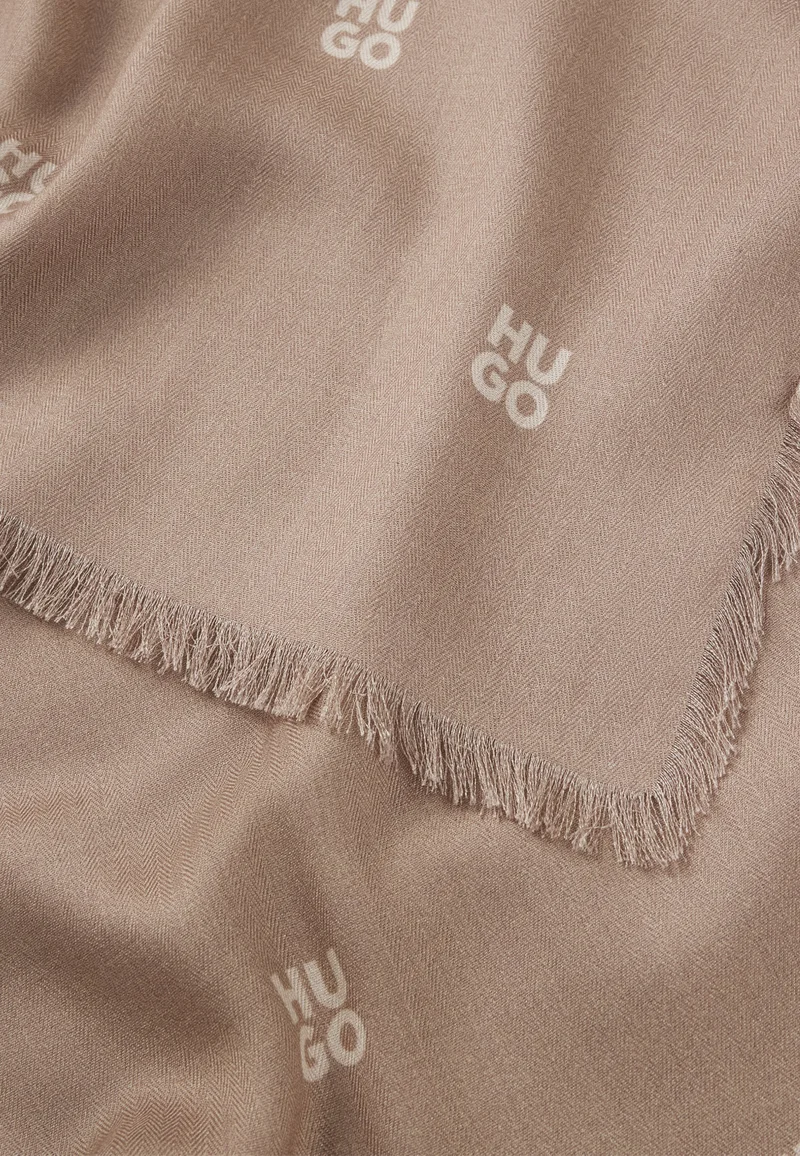 هوجو Jacquard scarf with stacked-logo print