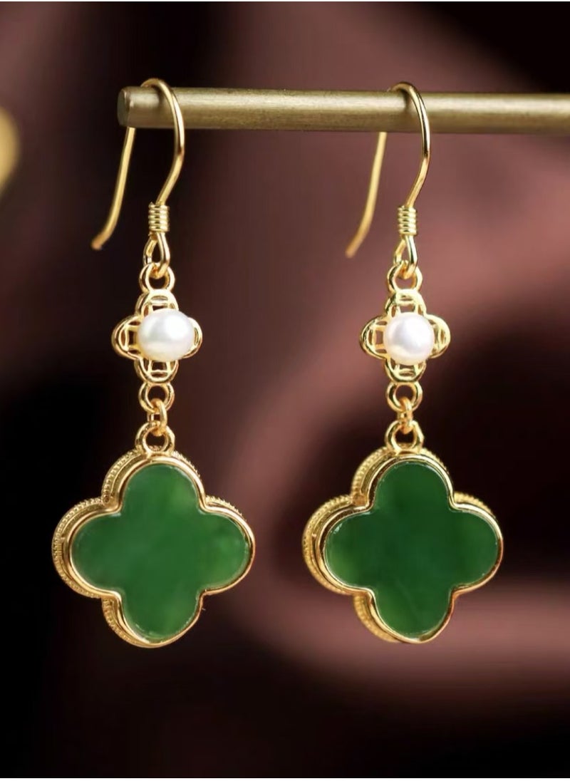 Generic - Pearl four-leaf clover earrings are an earring style that combines pearls with four-leaf clover elements. They have unique charm and style. Freshwater pearls are used. Freshwater pearls are cost-effective and can present a warm lusterHypoallergenic and Safe: - Image 1