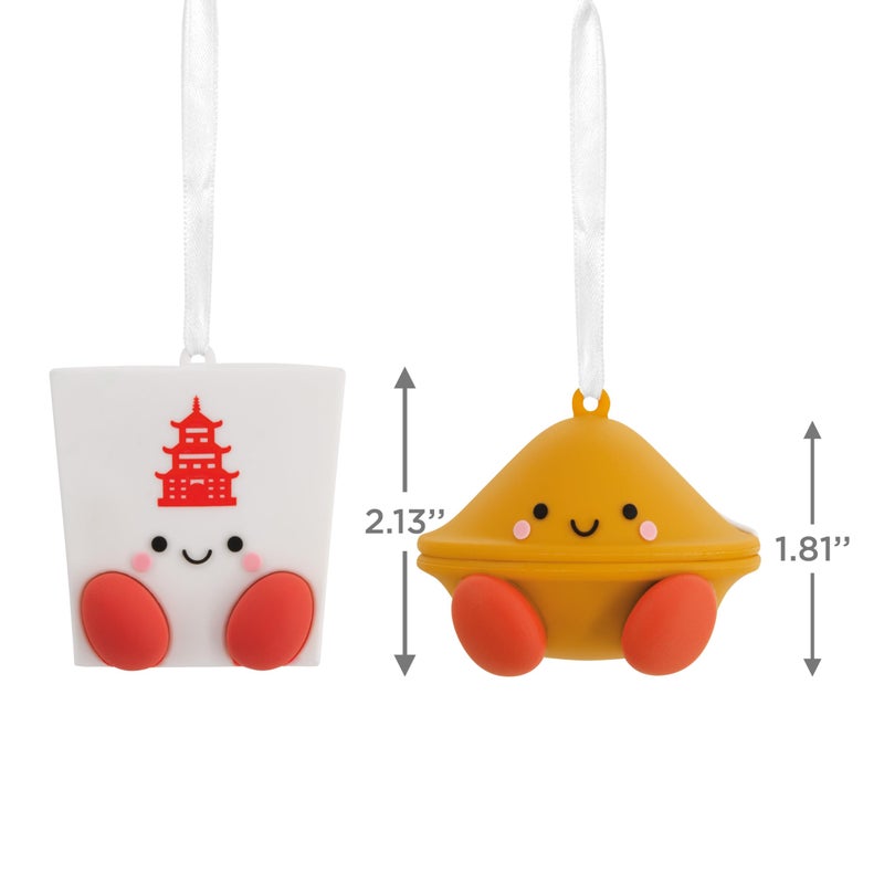 هولمارك مربع Hallmark Takeout و Fortune Cookie أفضل معًا مجموعة من الحلي عيد الميلاد المغناطيسية - Image 4