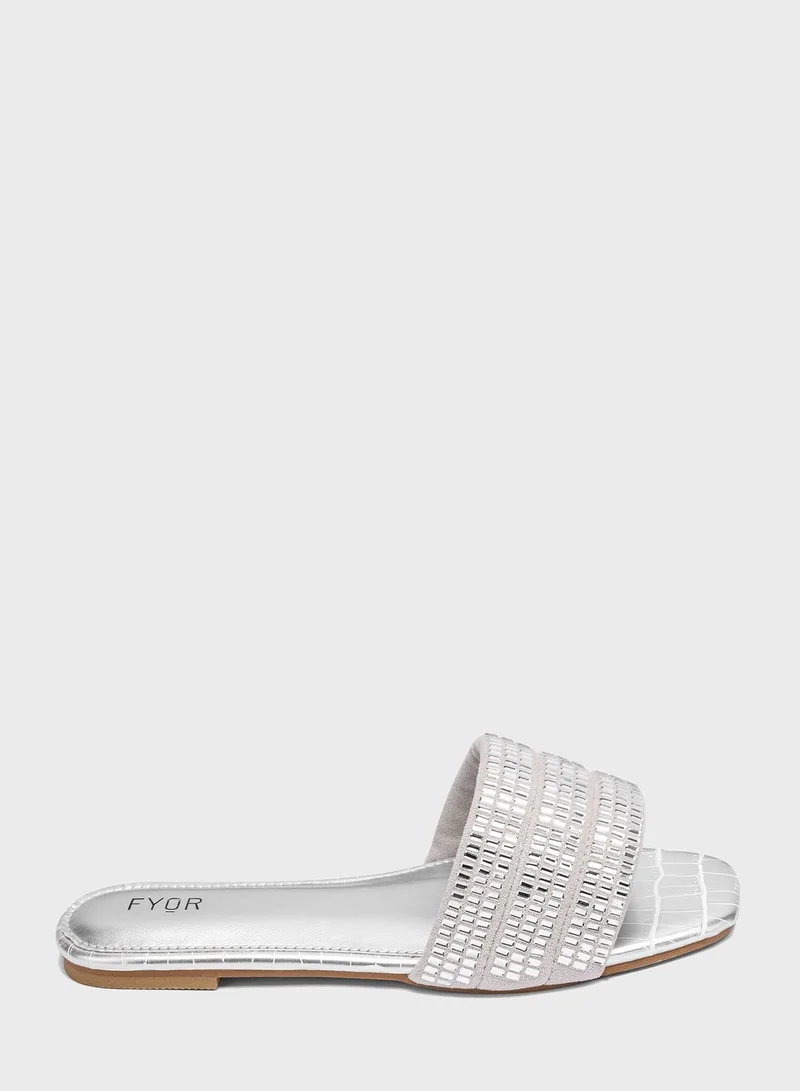 FYOR Open Toe Flat Sandals