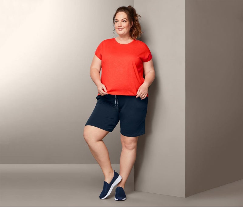Tchibo Women Plain Basic Shorts, Navy - Image 2