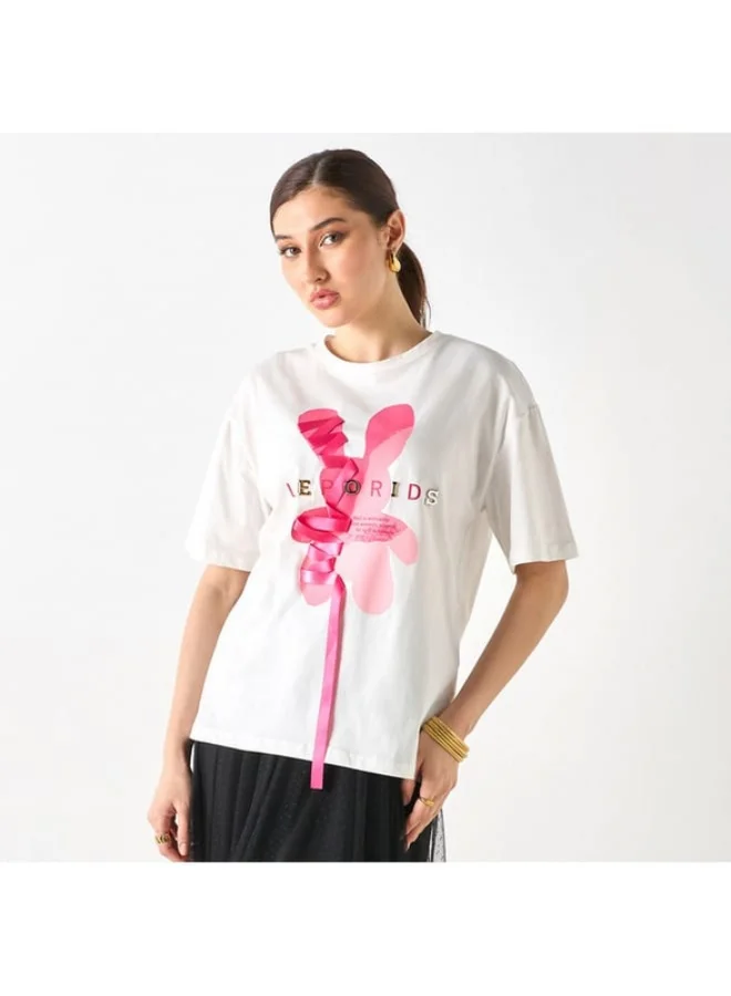 2Xtremz 2Xtremz Printed Crew Neck T-shirt with Ribbon Applique