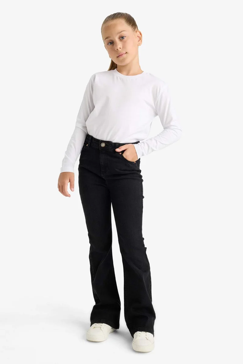 ديفاكتو Girl Regular Fit Crew Neck Long Sleeve T-Shirt