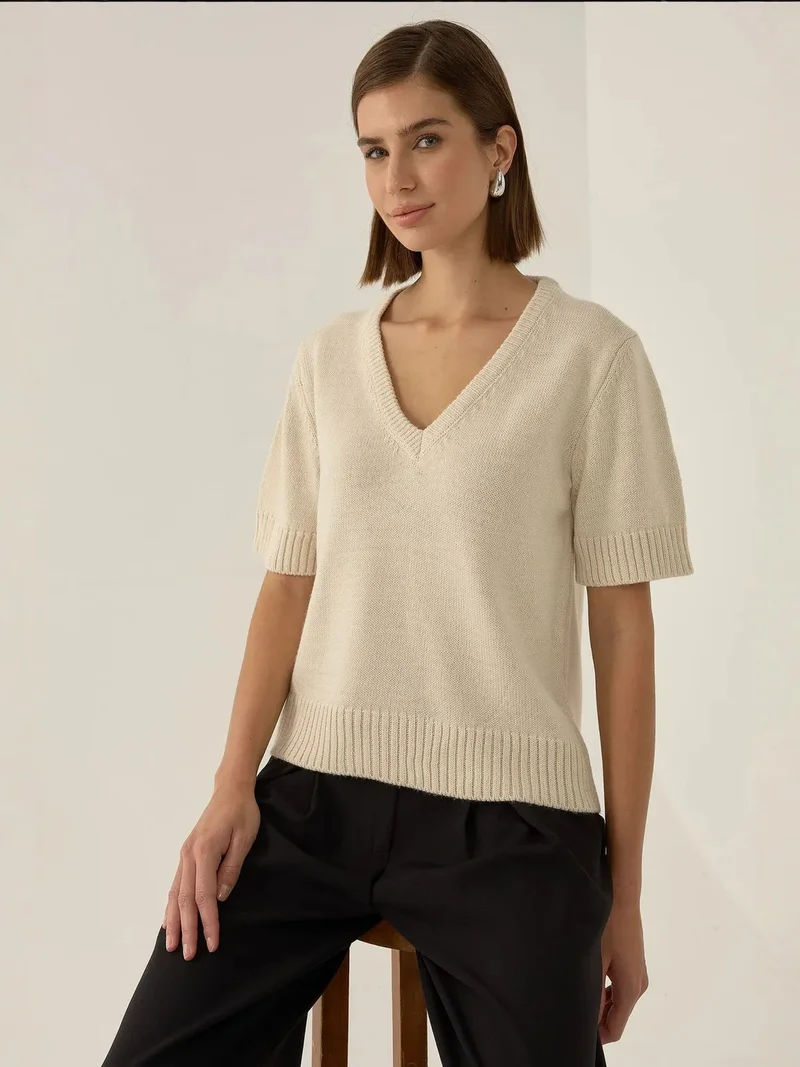 HICCUP V-Neck Short Sleeve Knit Sweater
