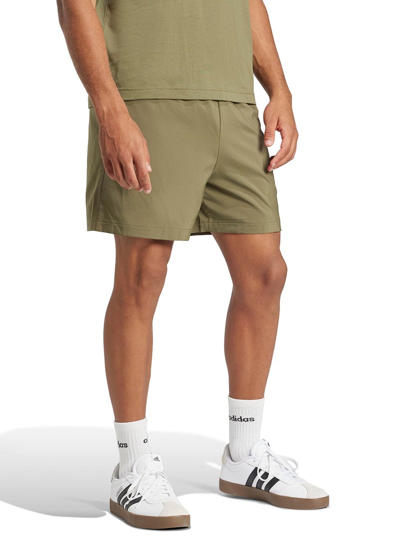 اديداس شورت تشيلسي بشعار صغير أساسي - Image 1