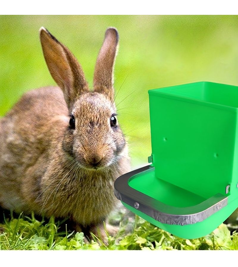 Green Automatic Rabbit Feeder Durable Plastic Chew Proof No Battery Needed - Image 4